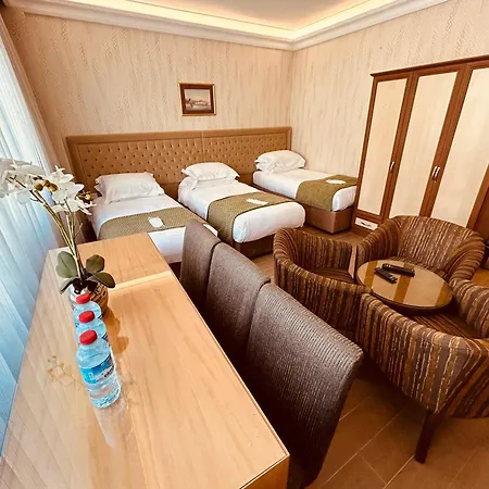Lily Hotel Istanbul