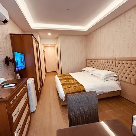 Hotel Lily