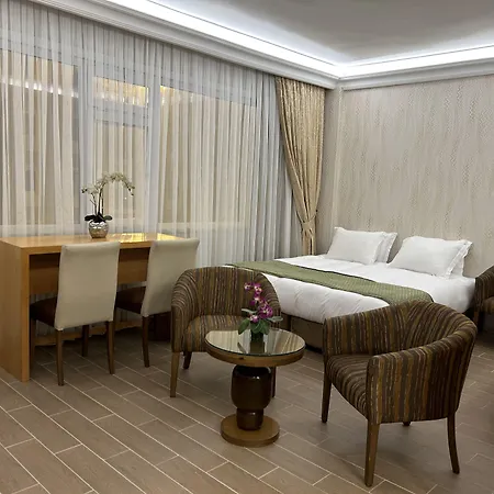Hotel Lily Istanbul